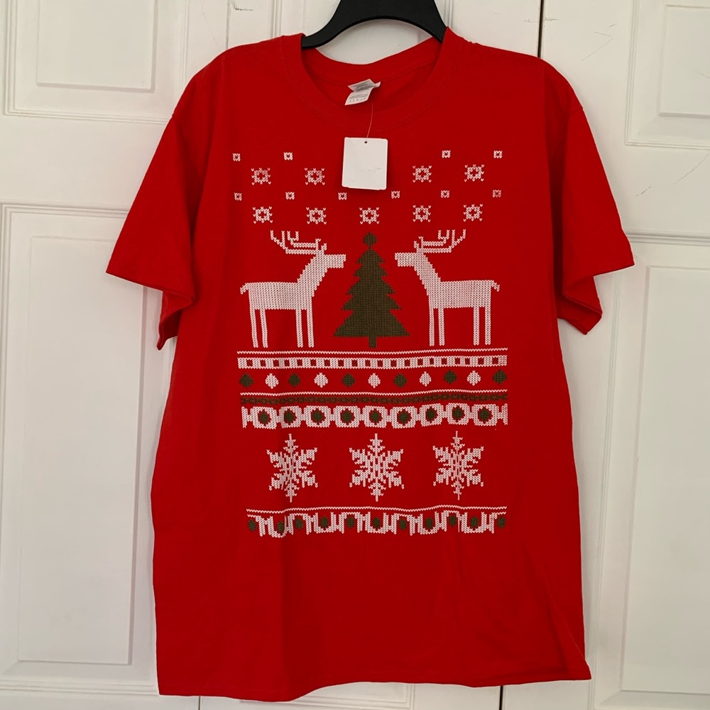 NWT Christmas Patterned Red Top